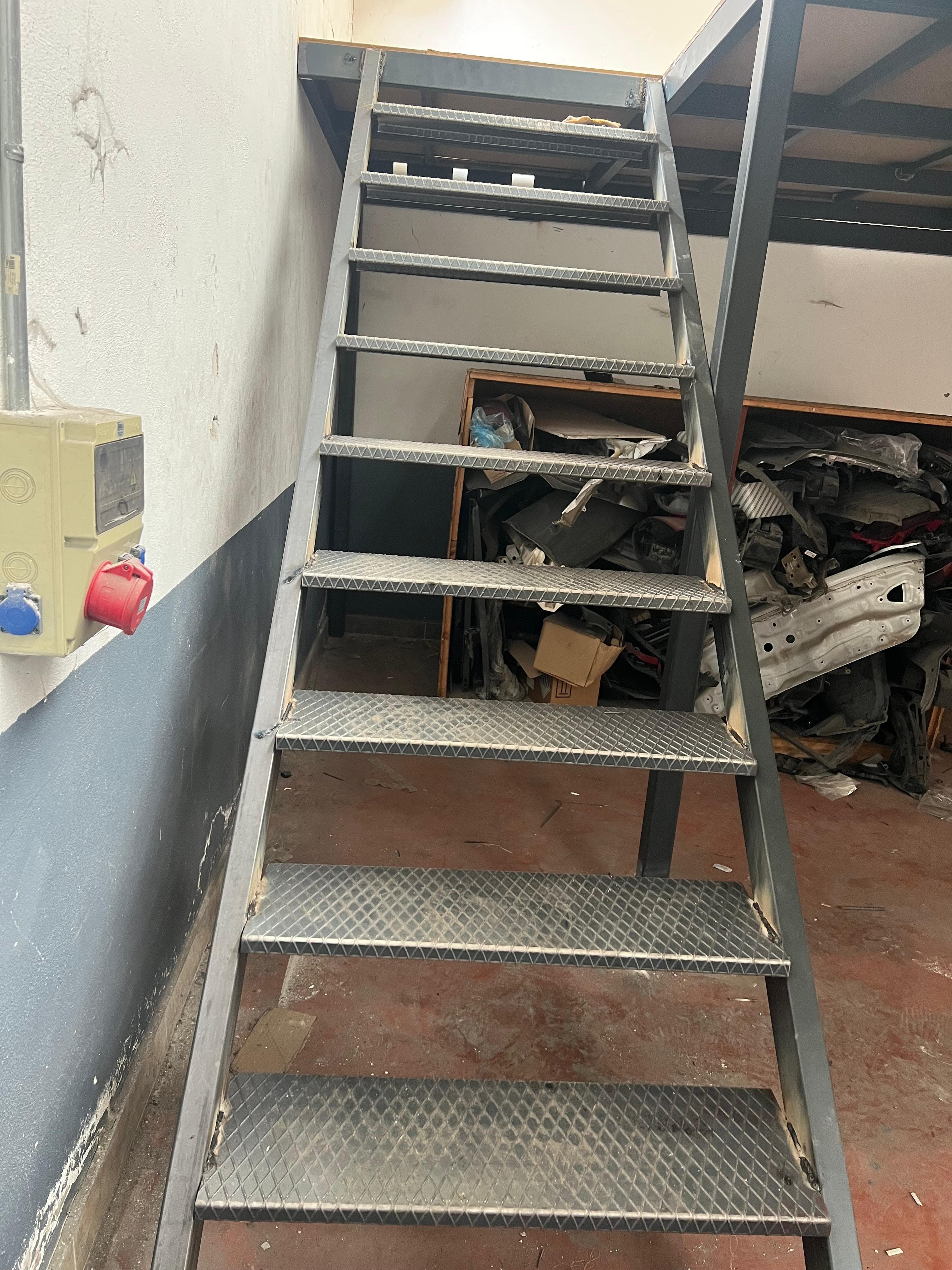 kentsoy çelik autonom 80m2 çelik asma kat projesi