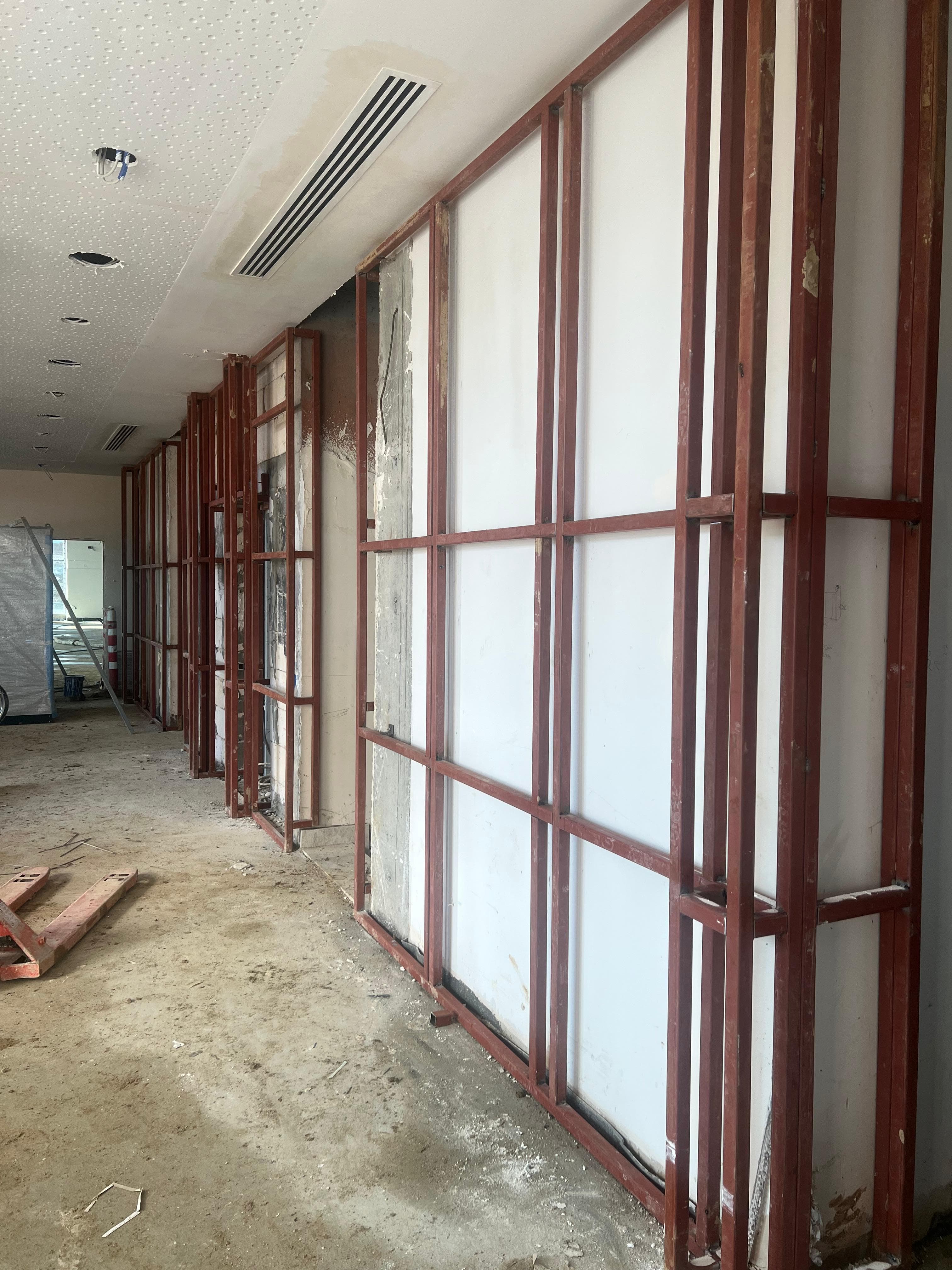 kentsoy çelik asansör söve alt karkas projesi - istanbul şehir hastanesi
