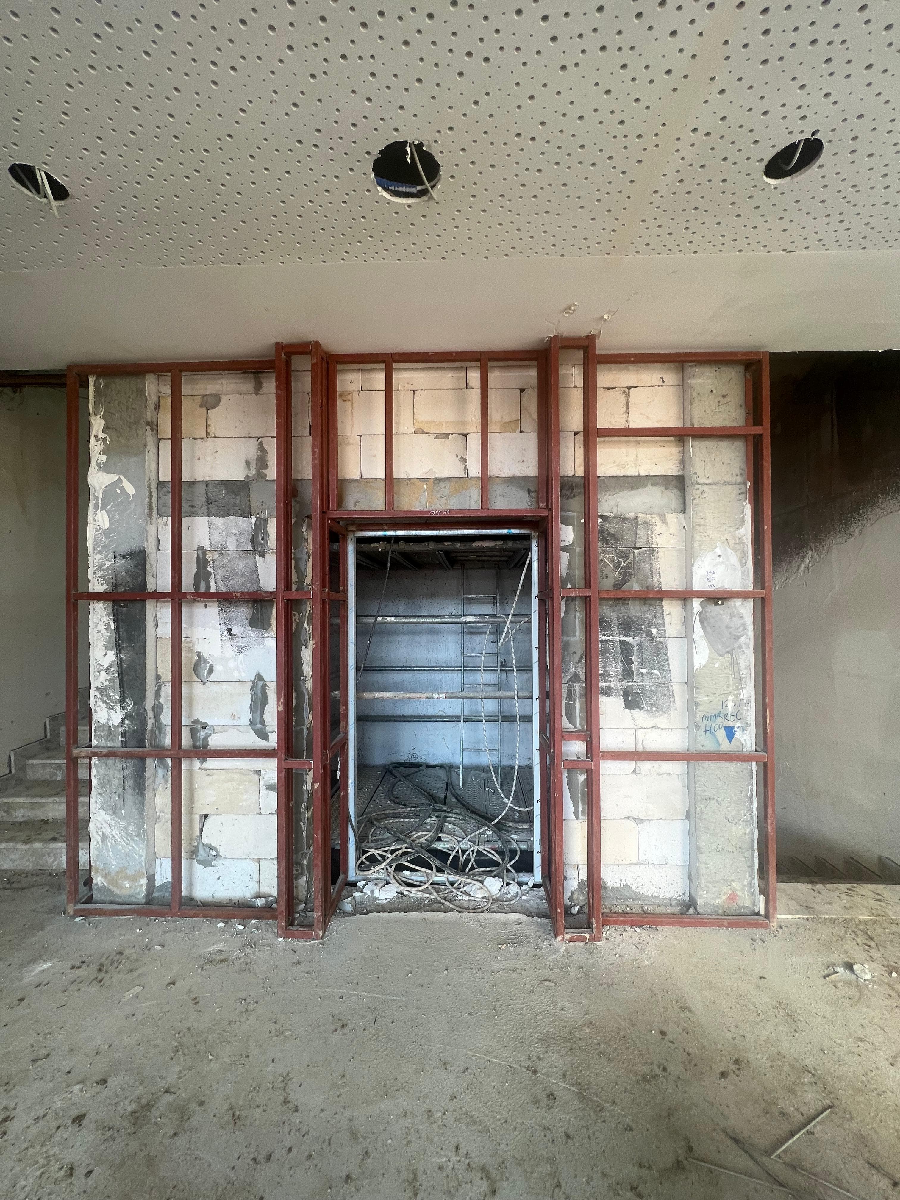 kentsoy çelik asansör söve alt karkas projesi - istanbul şehir hastanesi