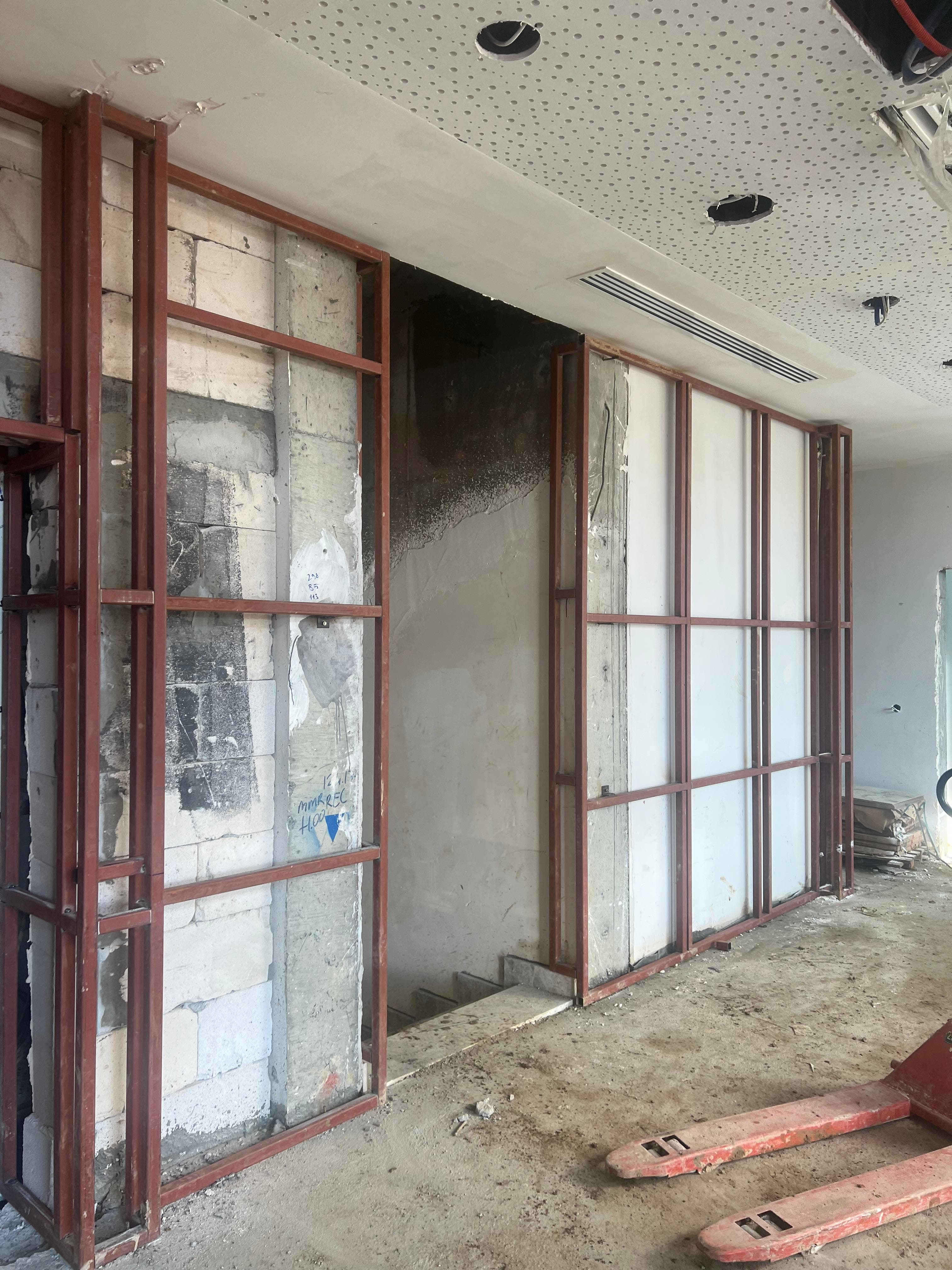 kentsoy çelik asansör söve alt karkas projesi - istanbul şehir hastanesi