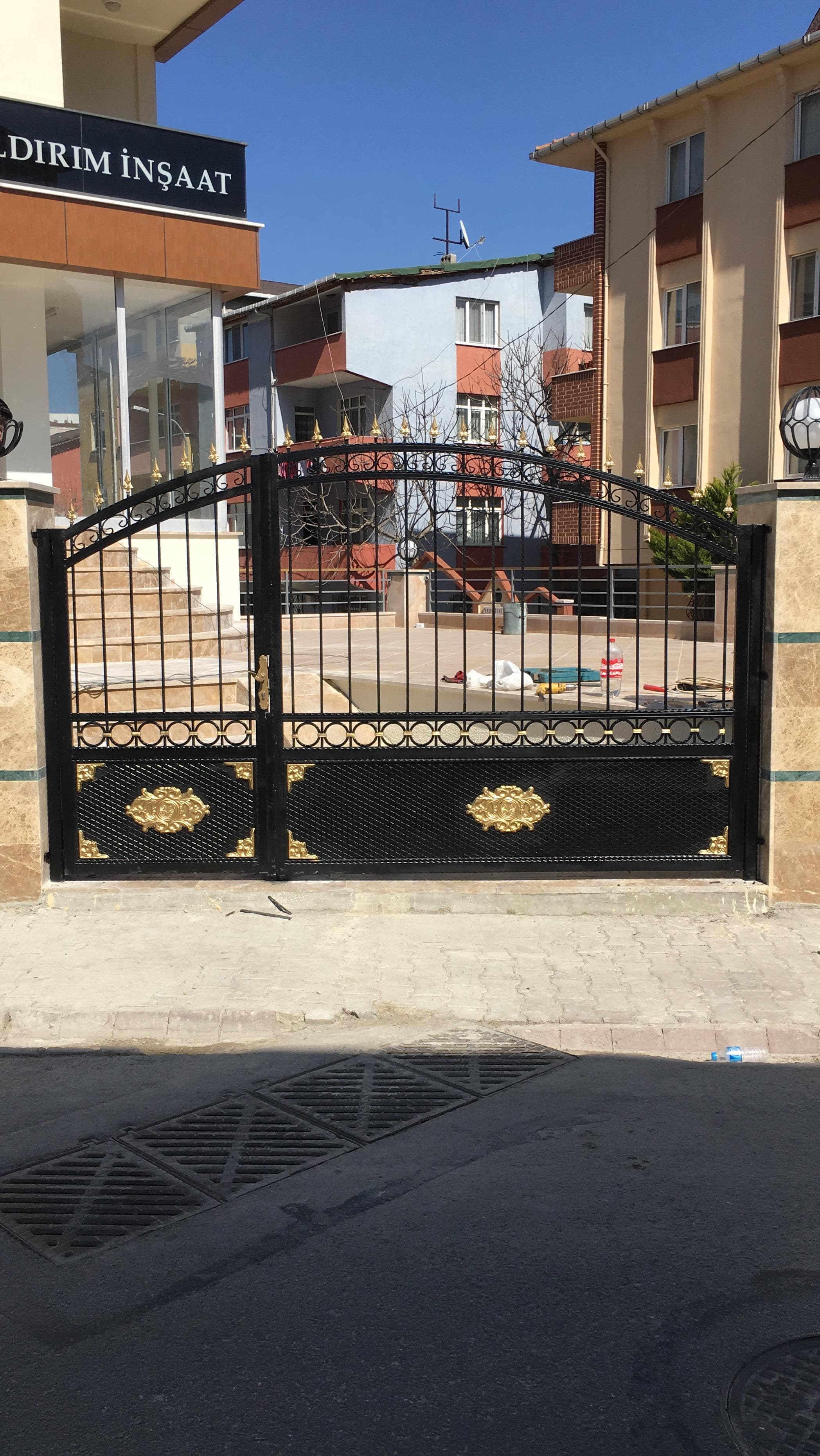 kentsoy çelik bahçe kapısı projesi - yıldırım inşaat