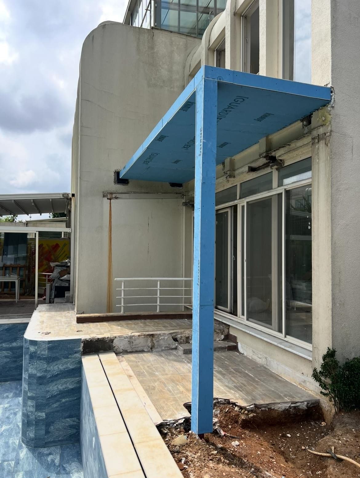 kentsoy çelik sinpaş avergarden çelik balkon ve asma platform projesi